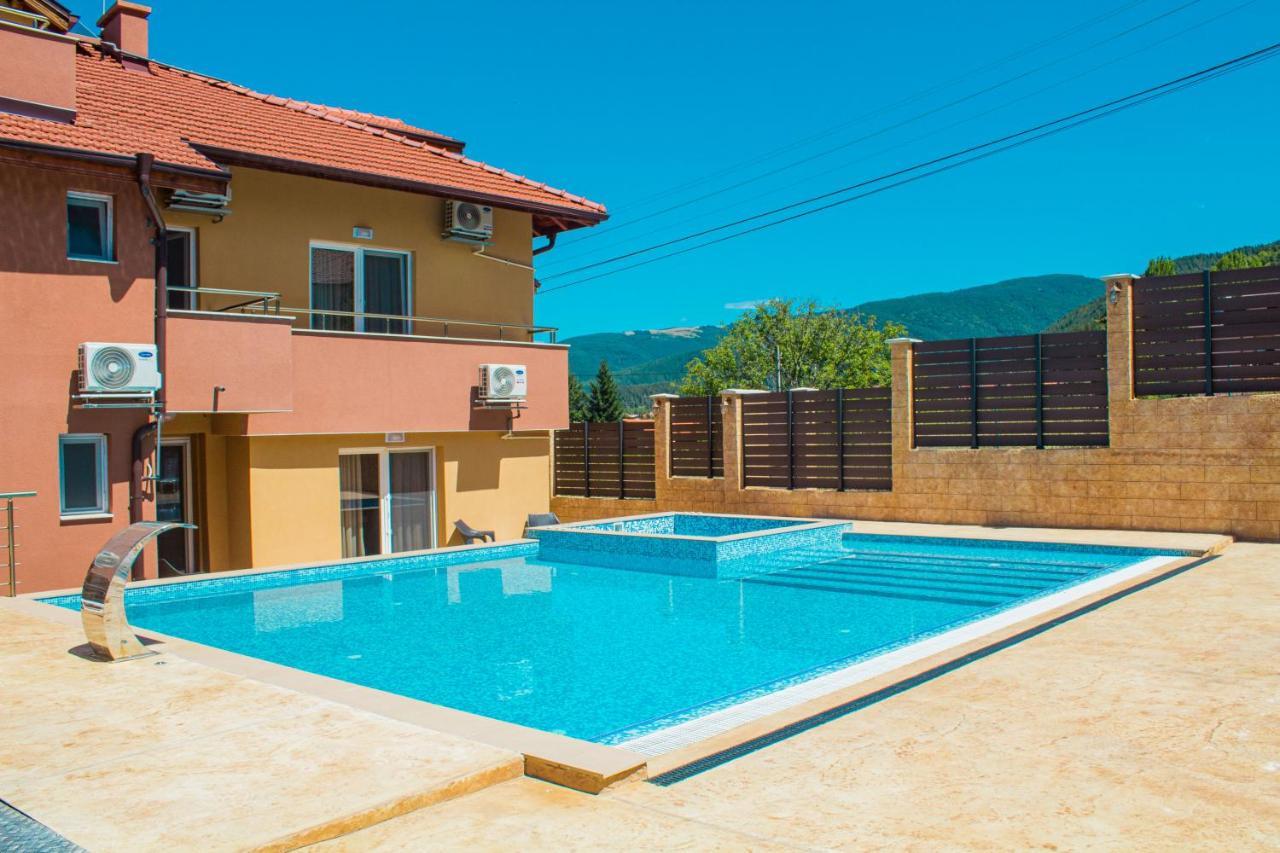 Guesthouse The Rock Sapareva Banya Εξωτερικό φωτογραφία